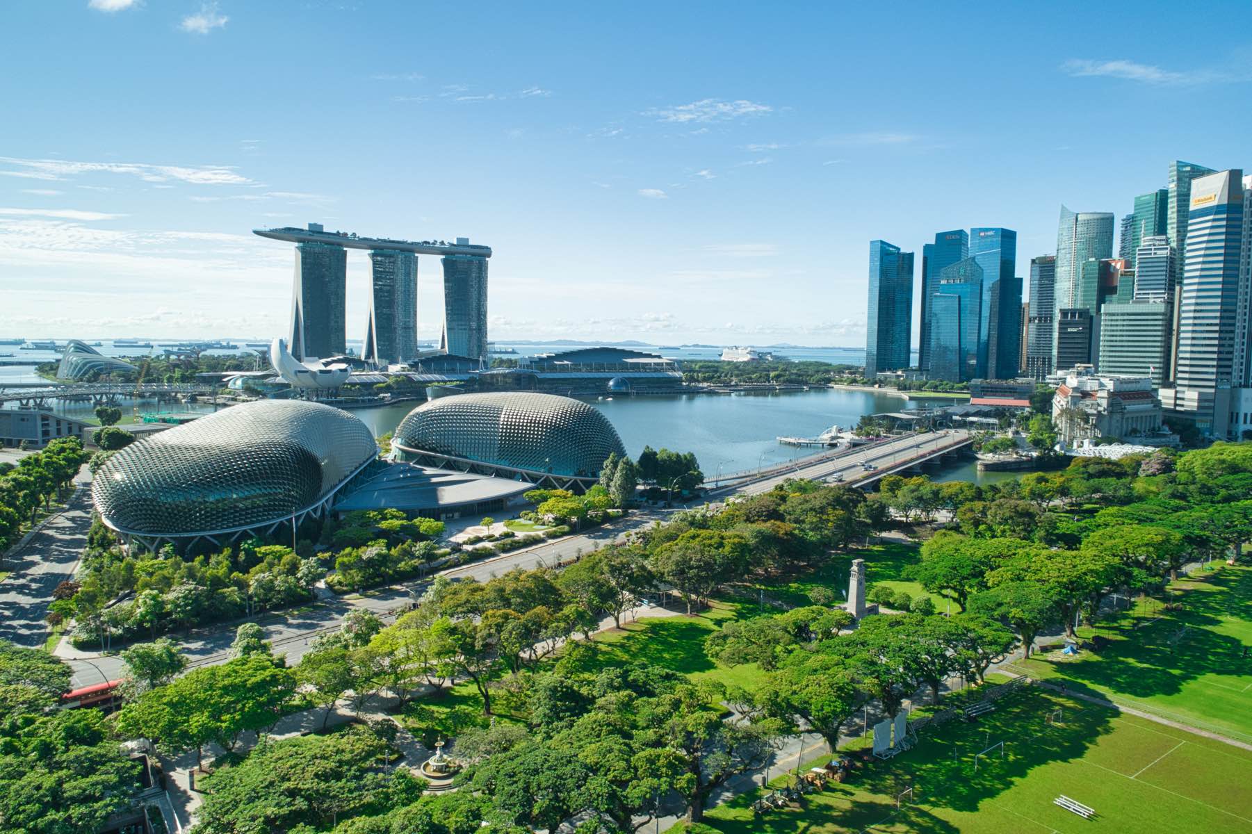 Singapore-Skyline-MBS-and-Esplanade-@Singapore-Tourism-Board